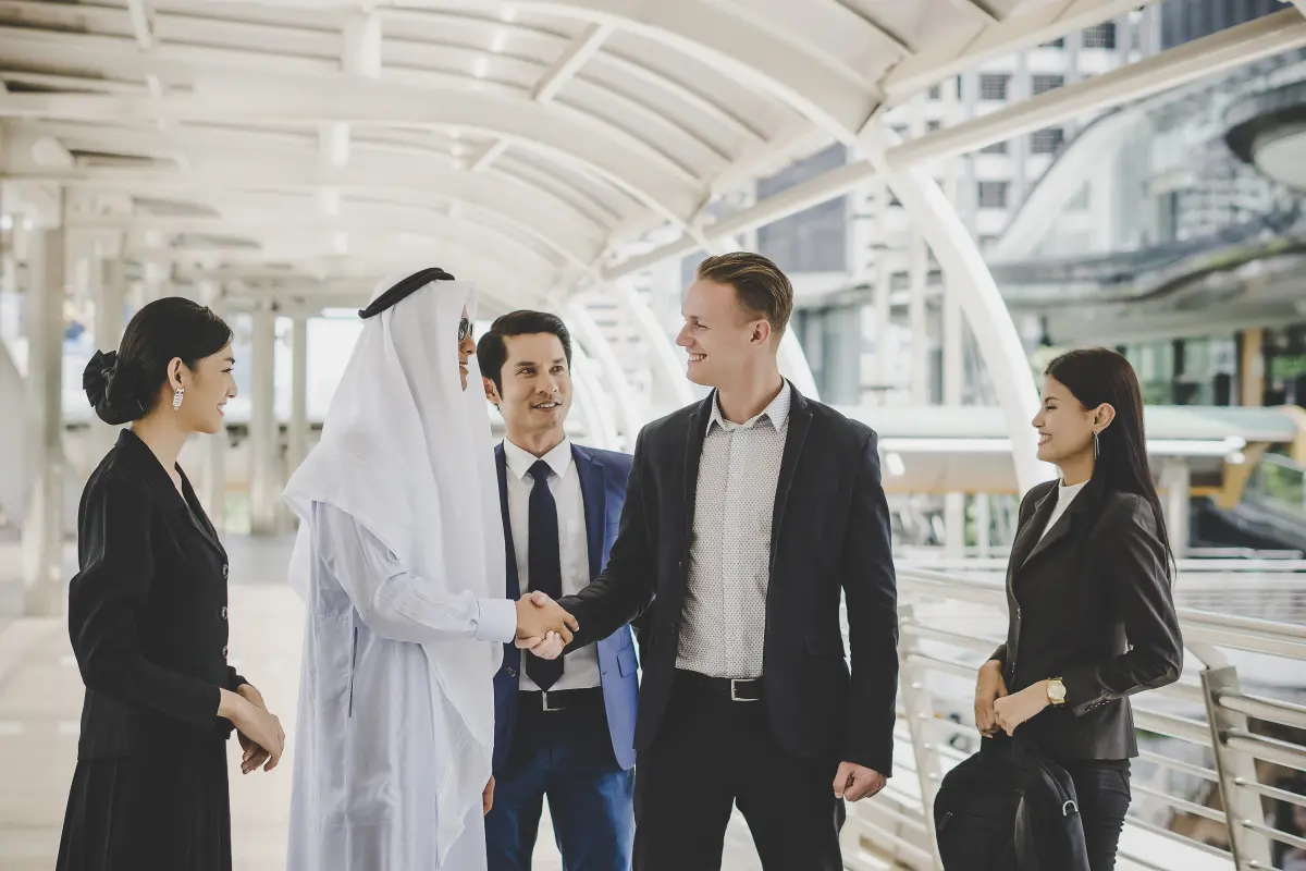 Business Etiquette in the United Arab Emirates: A Practical Guide for International